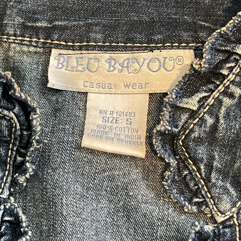 Blue bayouWomen's casual Blue Jean Jacket size S 100% cotton - Picture 2 of 16